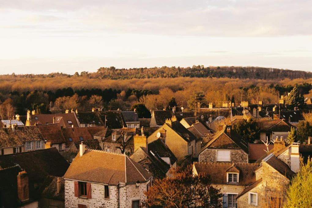 Le Nid De Rochefort Luaran gambar